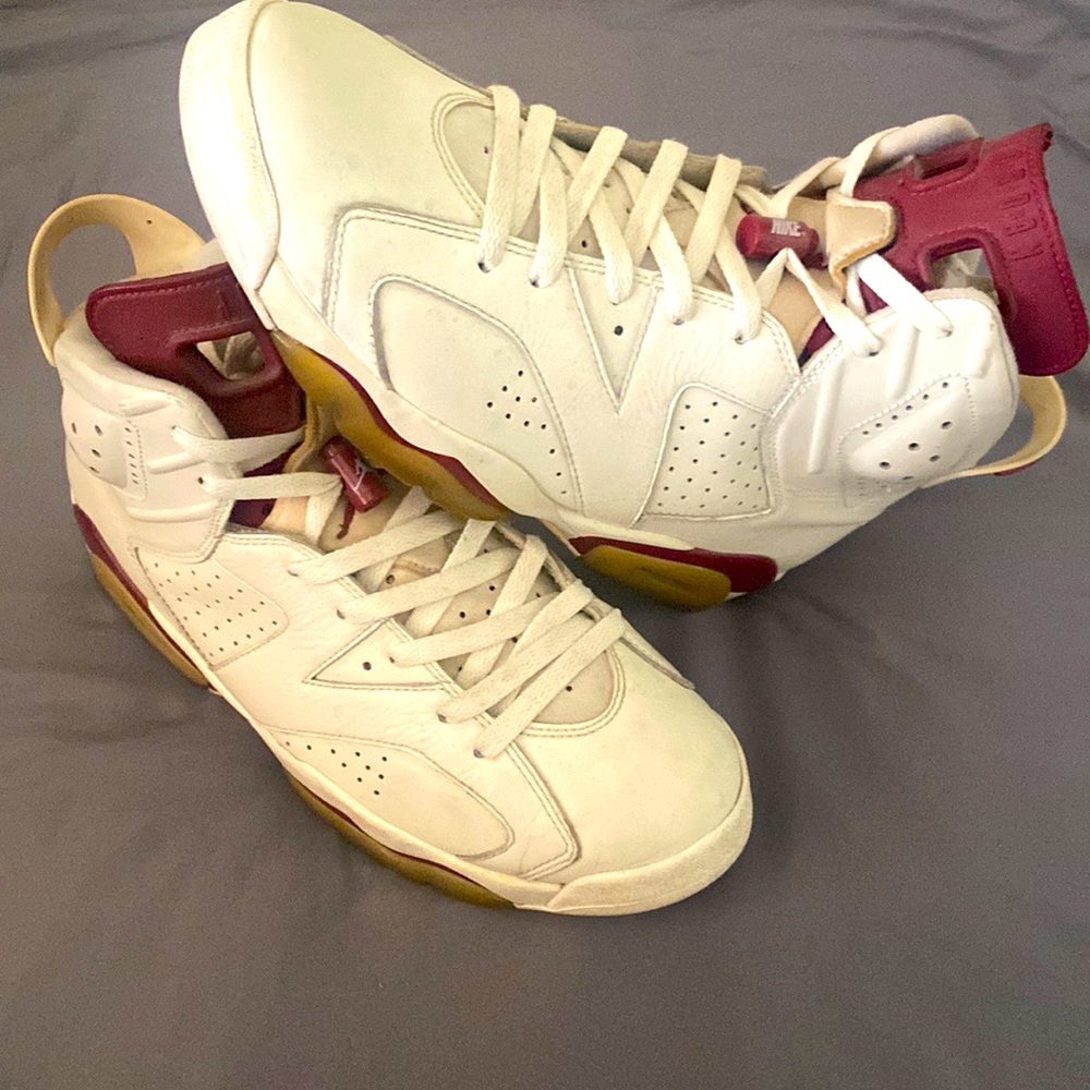Air Jordan 6  Nike Air “Maroon”
